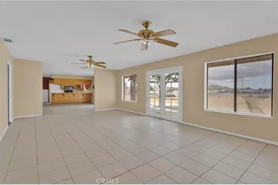 15160 Cheyenne, Apple Valley, CA 92307 - Photo 18