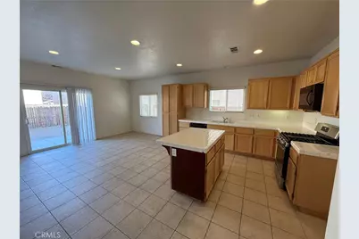 13230 Mesa View, Victorville, CA 92392 - Photo 4