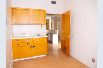 900 E Main Street, Barstow, CA 92311 - Photo 10