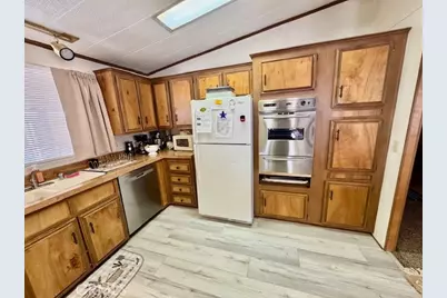 14000 El Elvado Rd #27, Victorville, CA 92392 - Photo 4