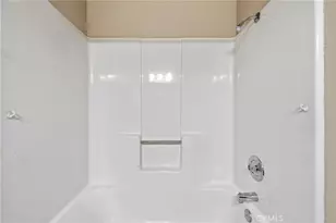 16854 Kayuga, Victorville, CA 92395 - Photo 22