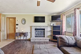 16854 Kayuga, Victorville, CA 92395 - Photo 6