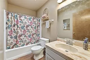 16854 Kayuga, Victorville, CA 92395 - Photo 18