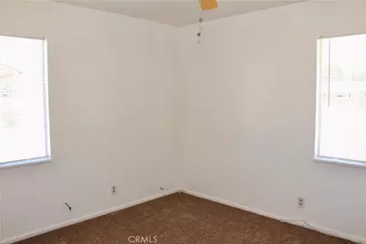 15975 Venango Road, Apple Valley, CA 92307 - Photo 12