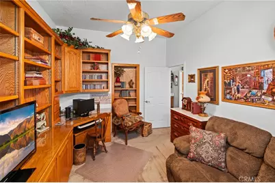 18065 Joshua Tree Lane, Victorville, CA 92395 - Photo 32