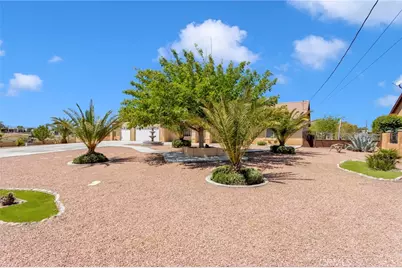10768 10th, Hesperia, CA 92345 - Photo 6