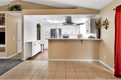 15184 Walnut, Hesperia, CA 92345 - Photo 8