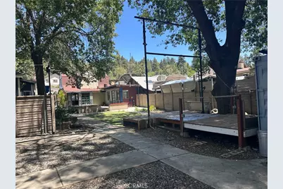 23875 Lake, Crestline, CA 92325 - Photo 20