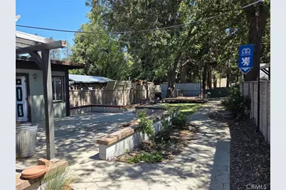 23875 Lake, Crestline, CA 92325 - Photo 28
