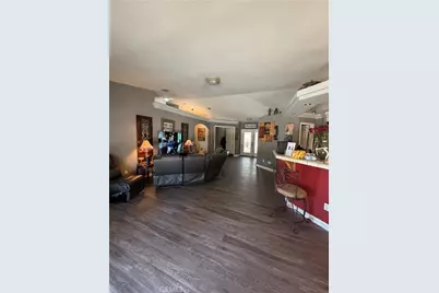 8026 Primrose Avenue, Oak Hills, CA 92344 - Photo 16