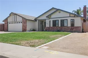 696 Tilia St, Santa Maria, CA 93455 - Photo 2