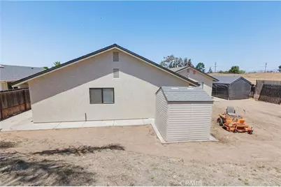 696 Tilia St, Santa Maria, CA 93455 - Photo 10