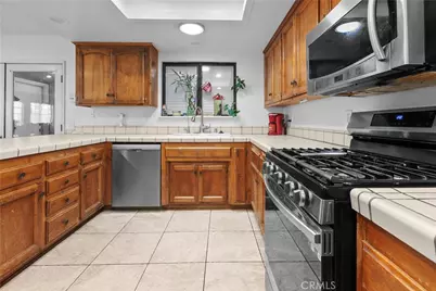 696 Tilia St, Santa Maria, CA 93455 - Photo 18