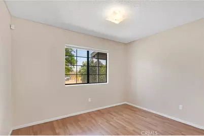 15185 Orange, Hesperia, CA 92345 - Photo 30