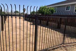 18346 Main, Hesperia, CA 92345 - Photo 10