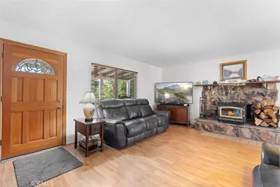 26707 Swallowhill, Wrightwood, CA 92397 - Photo 6