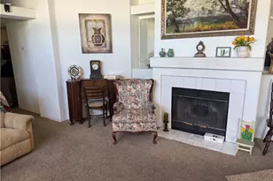13999 Silver Lake, Victorville, CA 92395 - Photo 6