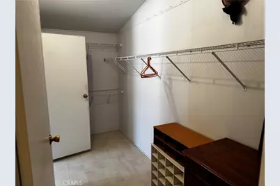 13999 Silver Lake Place, Victorville, CA 92395 - Photo 12
