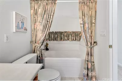 13505 Stoneridge Dr, Victorville, CA 92395 - Photo 42