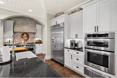 8311 Macron, Oak Hills, CA 92344 - Photo 20