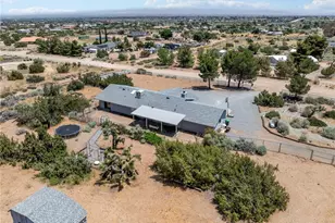 9240 Avalon, Phelan, CA 92371 - Photo 46
