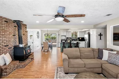 9240 Avalon, Phelan, CA 92371 - Photo 18