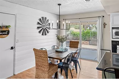 9240 Avalon, Phelan, CA 92371 - Photo 10