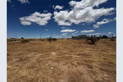 11744 Wagon Wheel, Victorville, CA 92392 - Photo 16