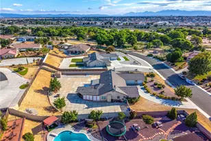 13997 Riverside, Apple Valley, CA 92307 - Photo 46