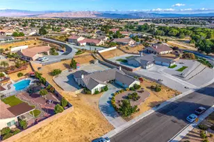 13997 Riverside, Apple Valley, CA 92307 - Photo 62