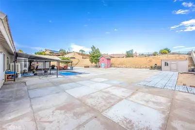 13997 Riverside, Apple Valley, CA 92307 - Photo 52