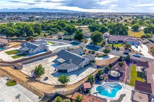 13997 Riverside, Apple Valley, CA 92307 - Photo 58