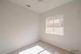 19466 Crystal Springs, Apple Valley, CA 92308 - Photo 18