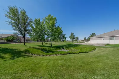 19466 Crystal Springs, Apple Valley, CA 92308 - Photo 30
