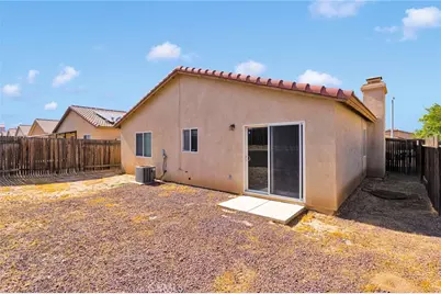 17029 Monaco Drive, Victorville, CA 92395 - Photo 24