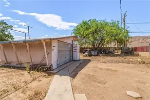 525 E Williams St, Yermo, CA 92398 - Photo 32