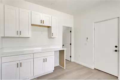 20112 Sahale Road, Apple Valley, CA 92307 - Photo 36