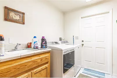 14666 Cool Glen, Helendale, CA 92342 - Photo 24