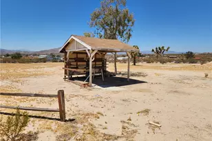 2620 Oasis, Joshua Tree, CA 92252 - Photo 28