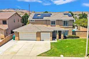 39233 Raphael Ln, Palmdale, CA 93551 - Photo 2