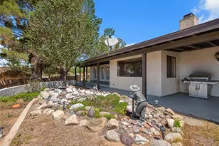16450 Tao Rd, Apple Valley, CA 92307 - Photo 44