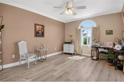 11380 Rochester, Phelan, CA 92371 - Photo 38