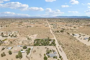 10925 Buttonwood, Phelan, CA 92371 - Photo 46