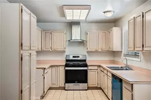 10925 Buttonwood, Phelan, CA 92371 - Photo 10