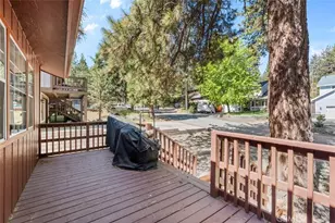 6285 Conifer, Wrightwood, CA 92397 - Photo 30