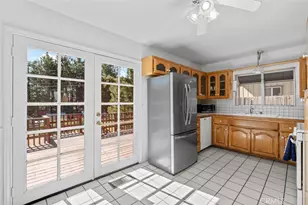 6285 Conifer, Wrightwood, CA 92397 - Photo 10