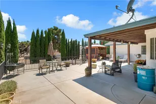 11631 Whitehaven, Oak Hills, CA 92344 - Photo 60