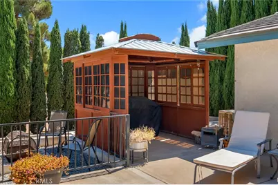 11631 Whitehaven, Oak Hills, CA 92344 - Photo 62