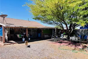 10877 Chamberlaine Way, Adelanto, CA 92301 - Photo 8