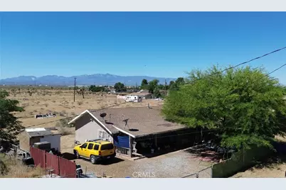10877 Chamberlaine Way, Adelanto, CA 92301 - Photo 6